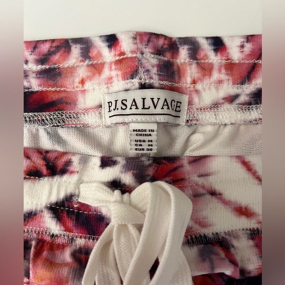 P.J. Salvage | NWT Women’s Palm Printed Lounge Shorts - Picture 5 of 6